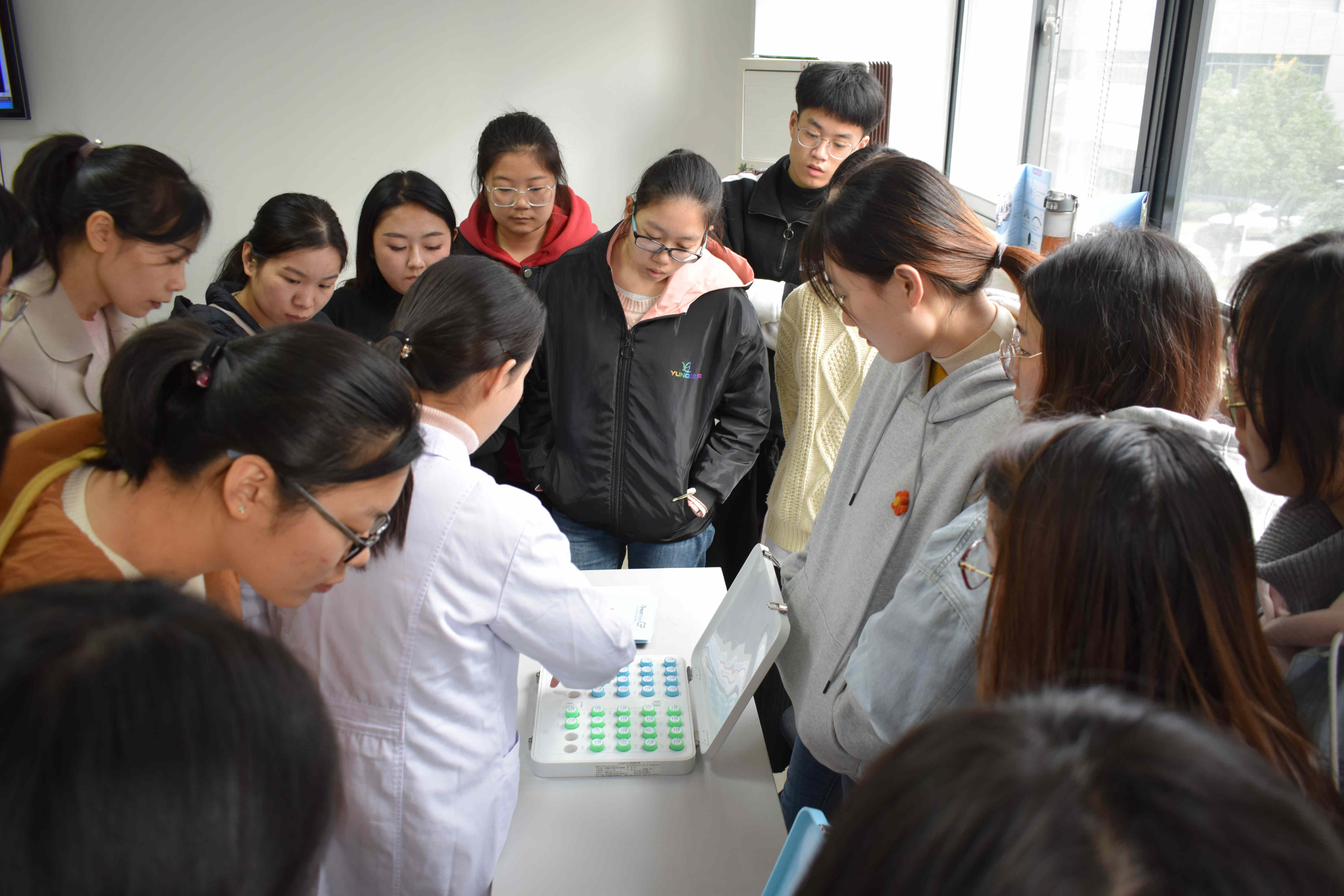 ballbet������(�й�)����ɭ����