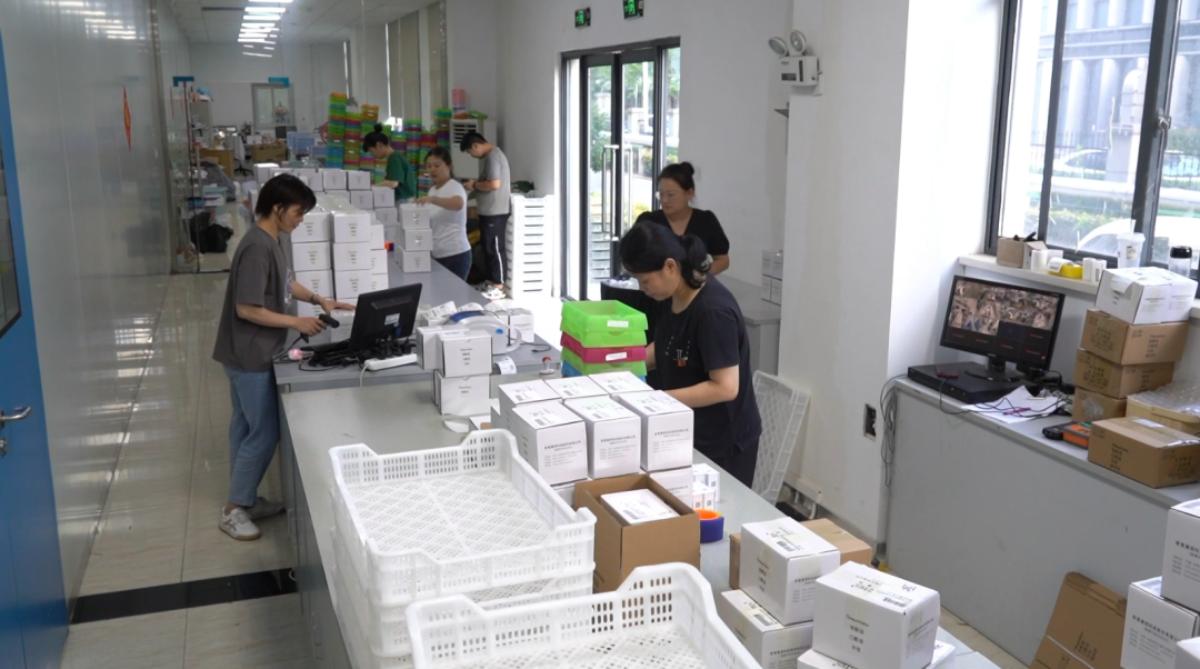 ballbet������(�й�)����ɭ����