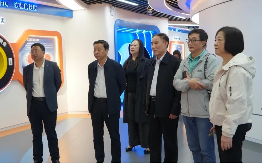 ballbet������(�й�)����ɭ����